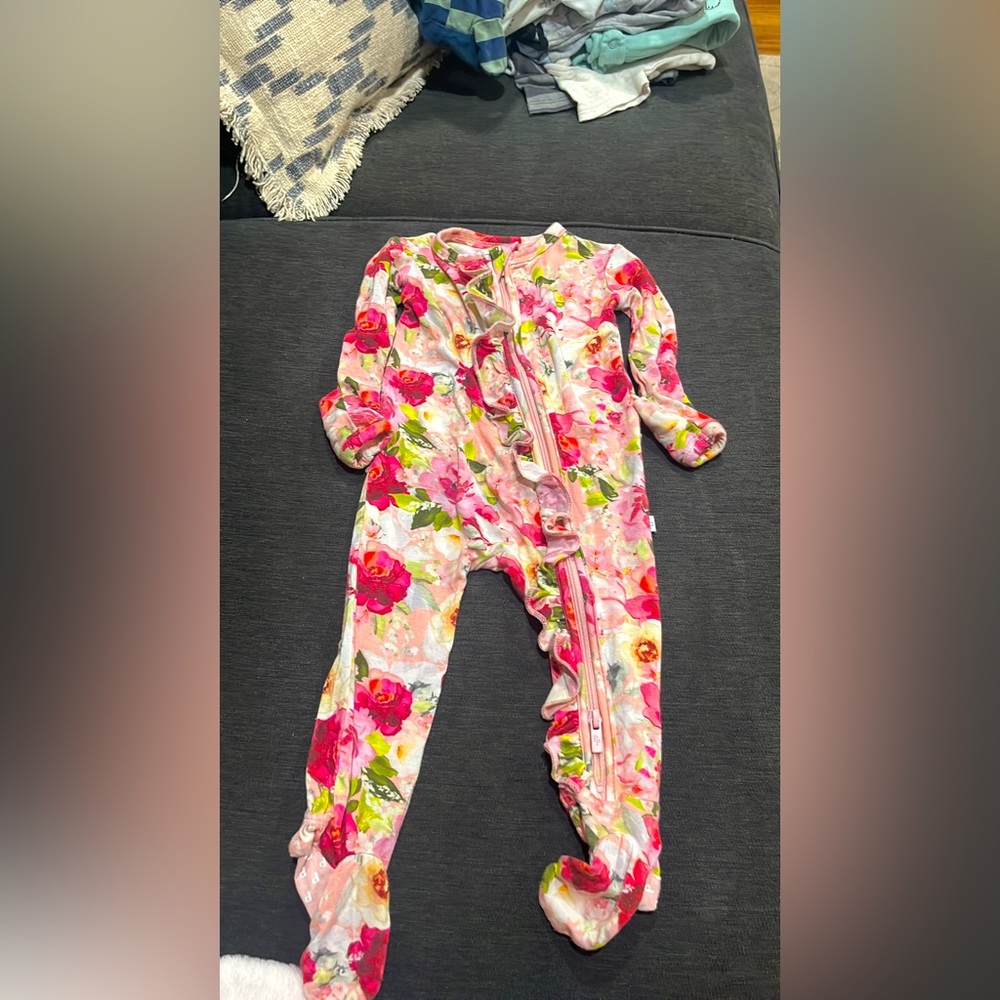 Posh peanut. 0-3 month bundle!